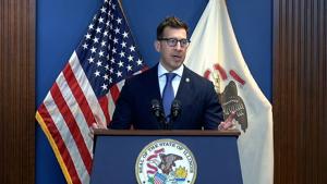 Giannoulias ramps up campaign for state regulation of auto premiums