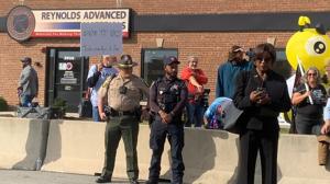 Dems move to almost entirely block fed immigration enforcement in IL