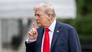 Trump announces 25% tariff on nations doing business with Iran