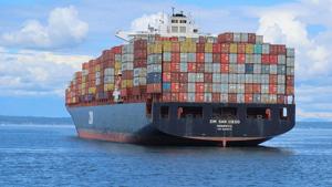 Trade court to rule on tariff stay by next week