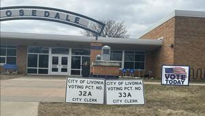 Poll: Democrats hold slight edge over Rogers in Michigan U.S. Senate race