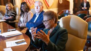 Bass, Pratt lead Los Angeles mayoral race