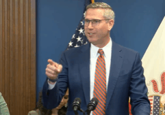 IL Treasurer to work with lawmakers after Pritzker's veto of nonprofit bill