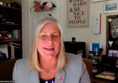 IL comptroller candidate touts experience, focuses on transparency