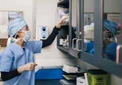 Senators advance healthcare price transparency bill