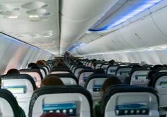 Illinois quick hits: United delays launch of service at Willard Airport