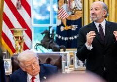 White House stands behind Commerce Secretary amid Epstein disclosures