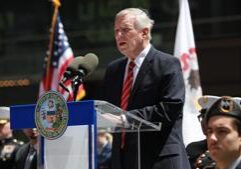 Durbin warns of divisions in Illinois farewell speech