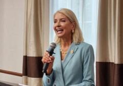 IL Rep on congressmen trading: 'We're not going to take a pile of money to hell'