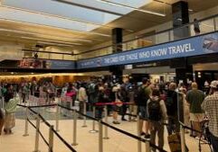 TSA agents who worked throughout shutdown to receive $10,000 bonus