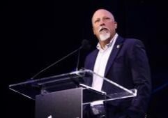 Chip Roy calls for full pause on all U.S. immigration