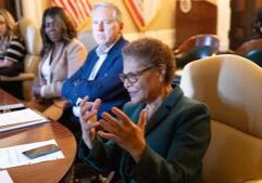 Bass, Pratt lead Los Angeles mayoral race
