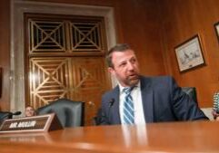 'Don't be a hypocrite:' Congressional hearing with DHS Secretary Mullin heats up